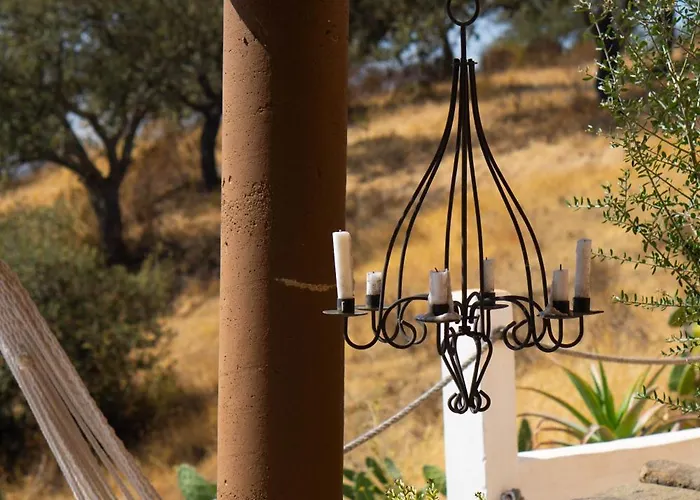 ゲストハウス Varandas Do Vale Furnazinhas 4*